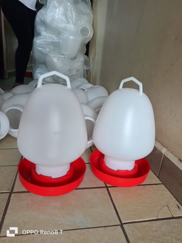 Farmbase  7 Ltr Drinkers - Image 2